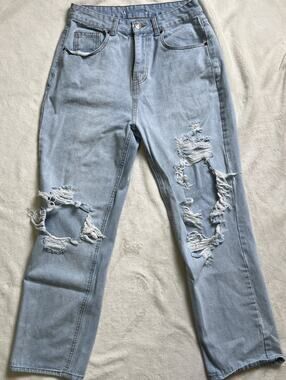 Blue Savvy Junior Size 9/29 High Rise Straight Blue Jeans Distressed